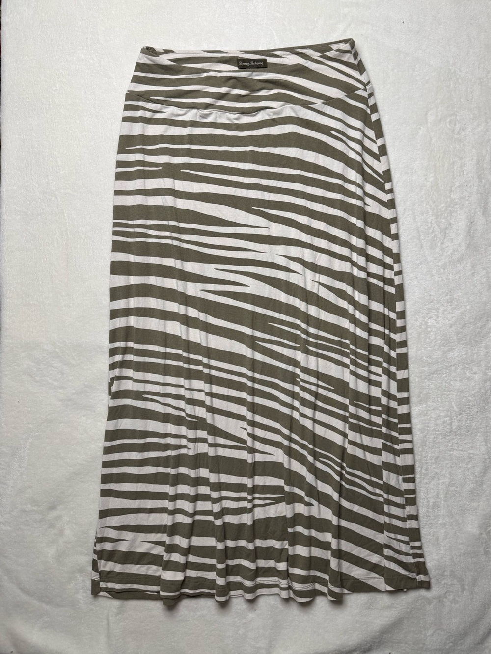 Tommy Bahama Zebra Stripped Long Maxi Skirt Olive White Viscose Medium